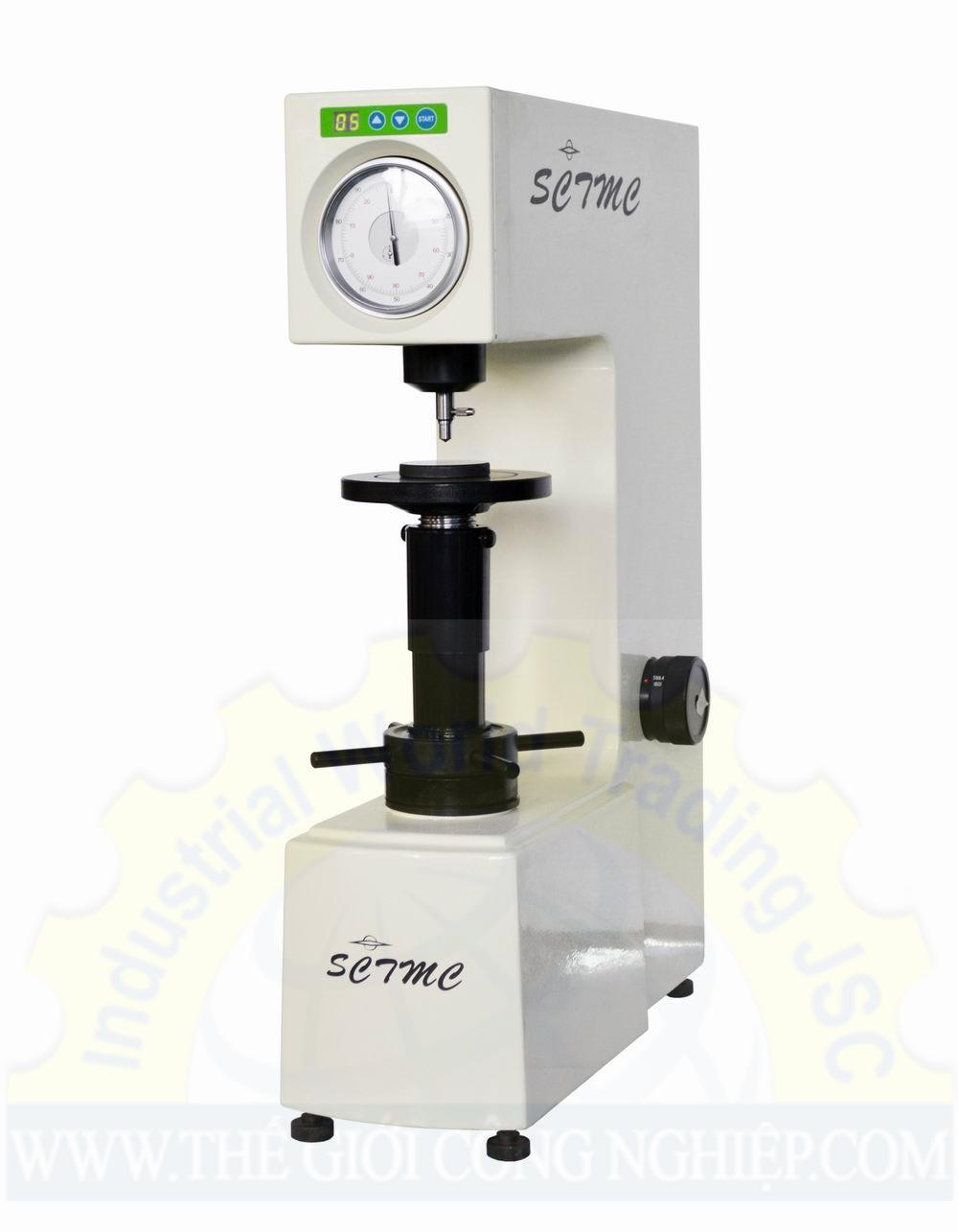 Máy đo độ cứng kim loại thang đo Rockwell 0-100 HR, độ chia 0.5 HR, hiển thị đồng hồ cơ