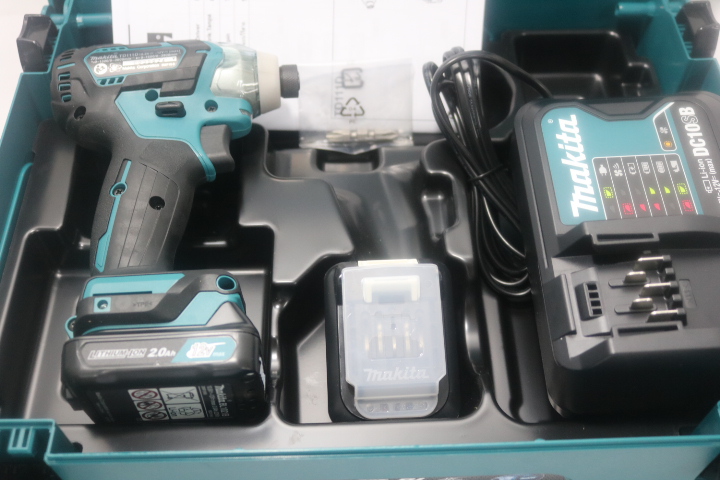 Máy khoan dùng pin 18V Makita DDF483RFE