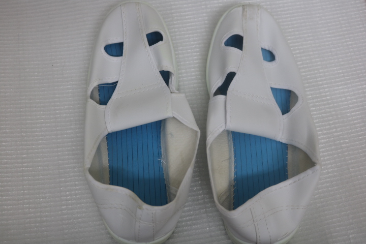 Giày phòng sạch màu trắng size 41 Vietnam TGCN-35818