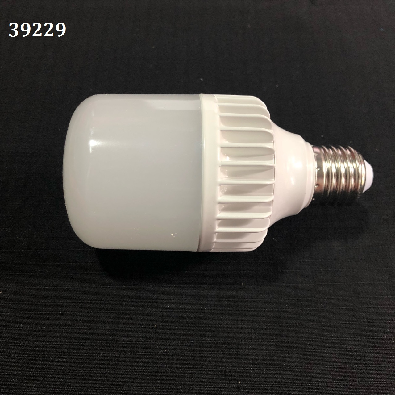 Đèn led buld 12w Mpe LBA-12T, ánh sáng trắng