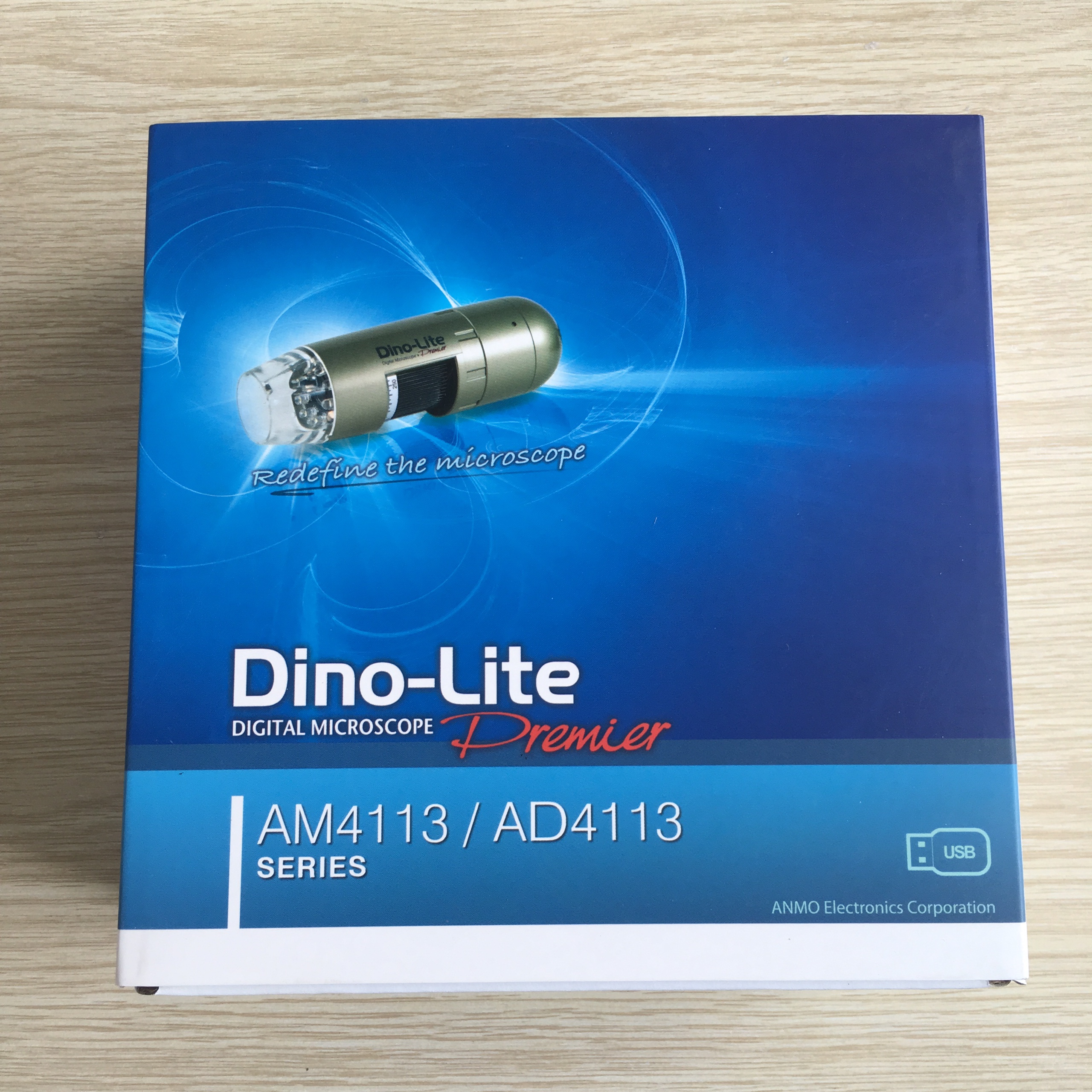 Kính hiển vi điện tử cầm tay 	Dino-lite AM4113T 20x~50x. 200x/1.3MP, kích thước 10.5cm(H)x3.2cm(D) 