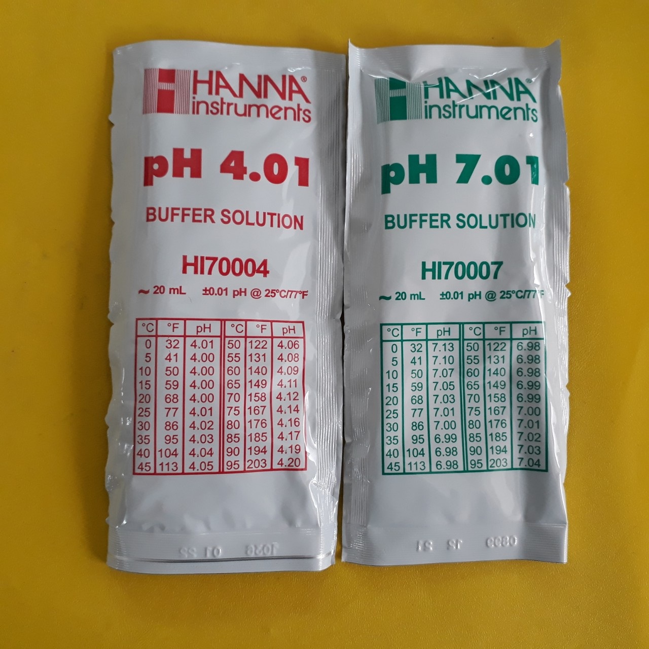 Máy đo pH/ORP/Nhiệt độ cầm tay Hanna HI 8424