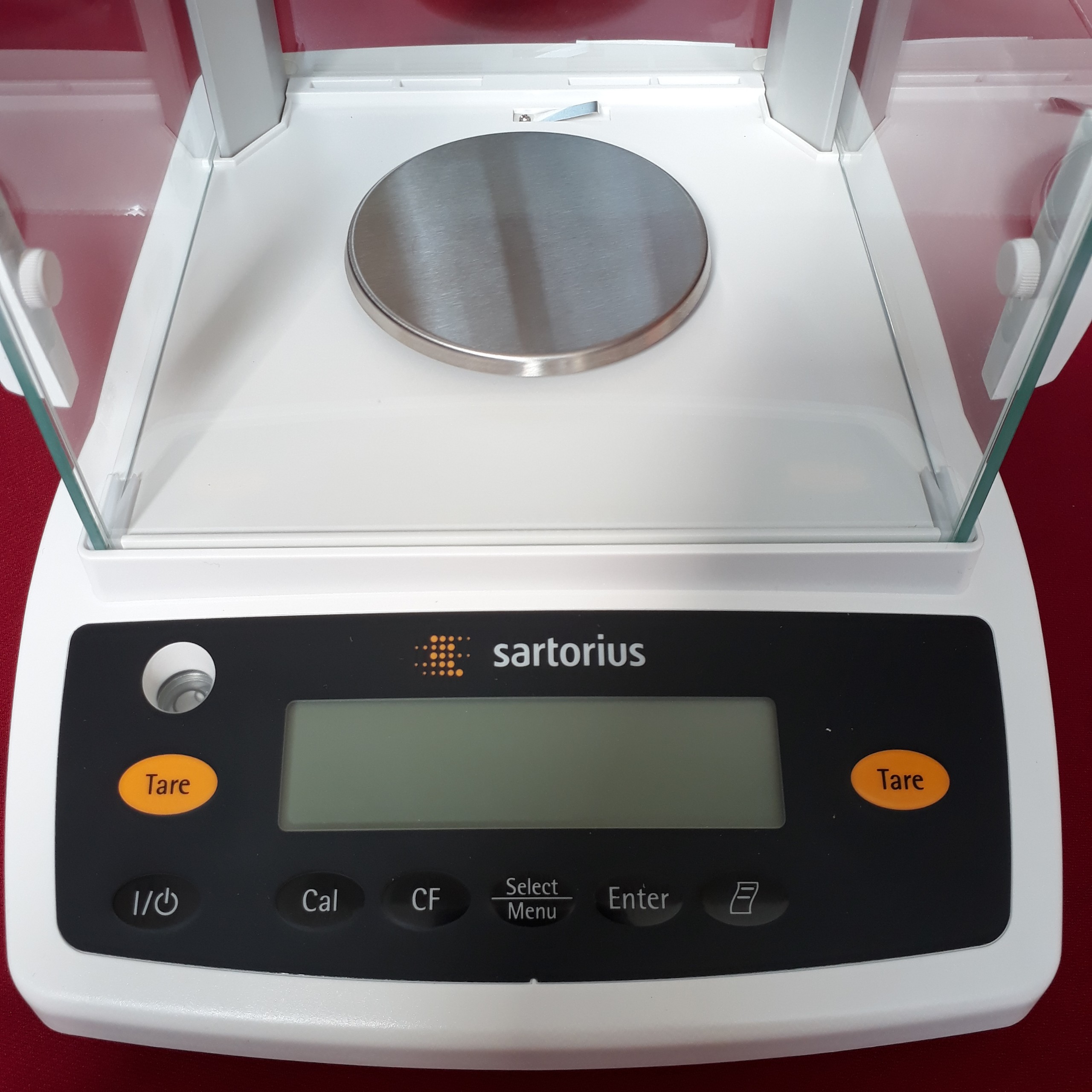 Cân phân tích 4 số lẻ Sartorius  ENTRIS 124i-1s ,120g x 0.0001g