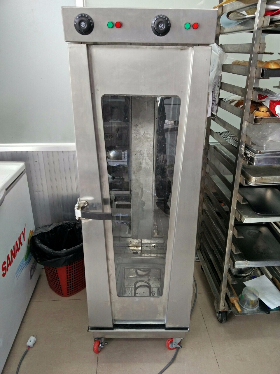 Tủ kích nở bột bánh 2.6kW