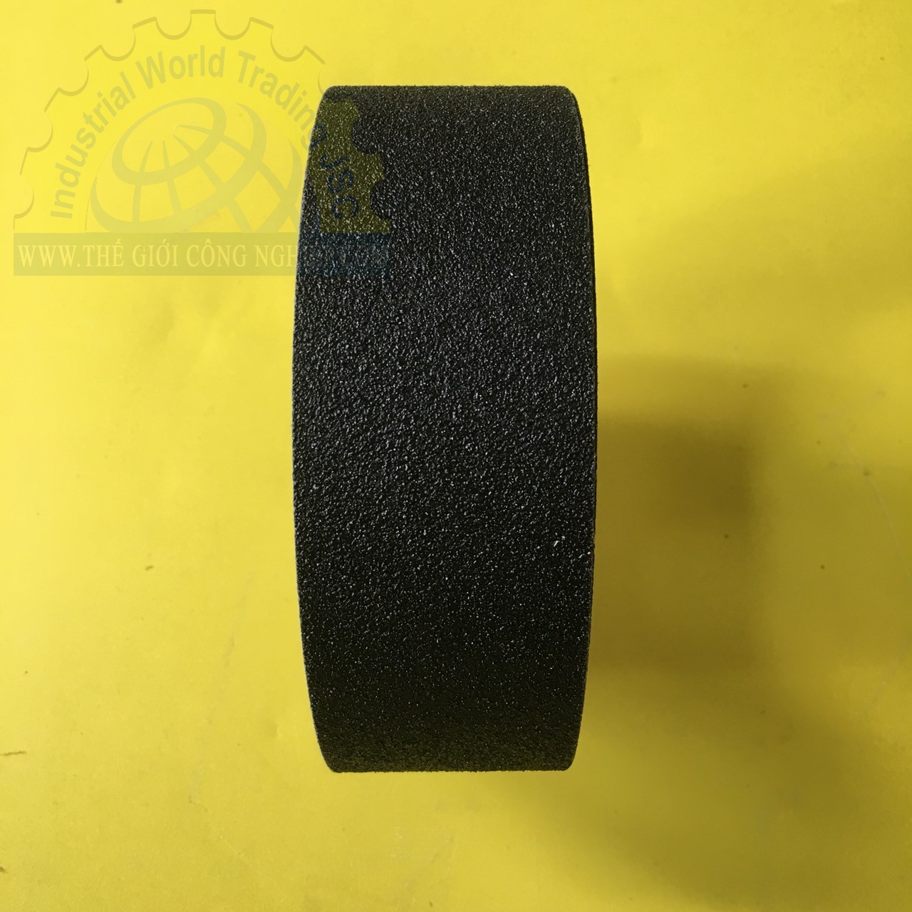 Băng keo chống trượt 3M SAFETY-WALK  610 màu đen, kích thước 50mm x 18m