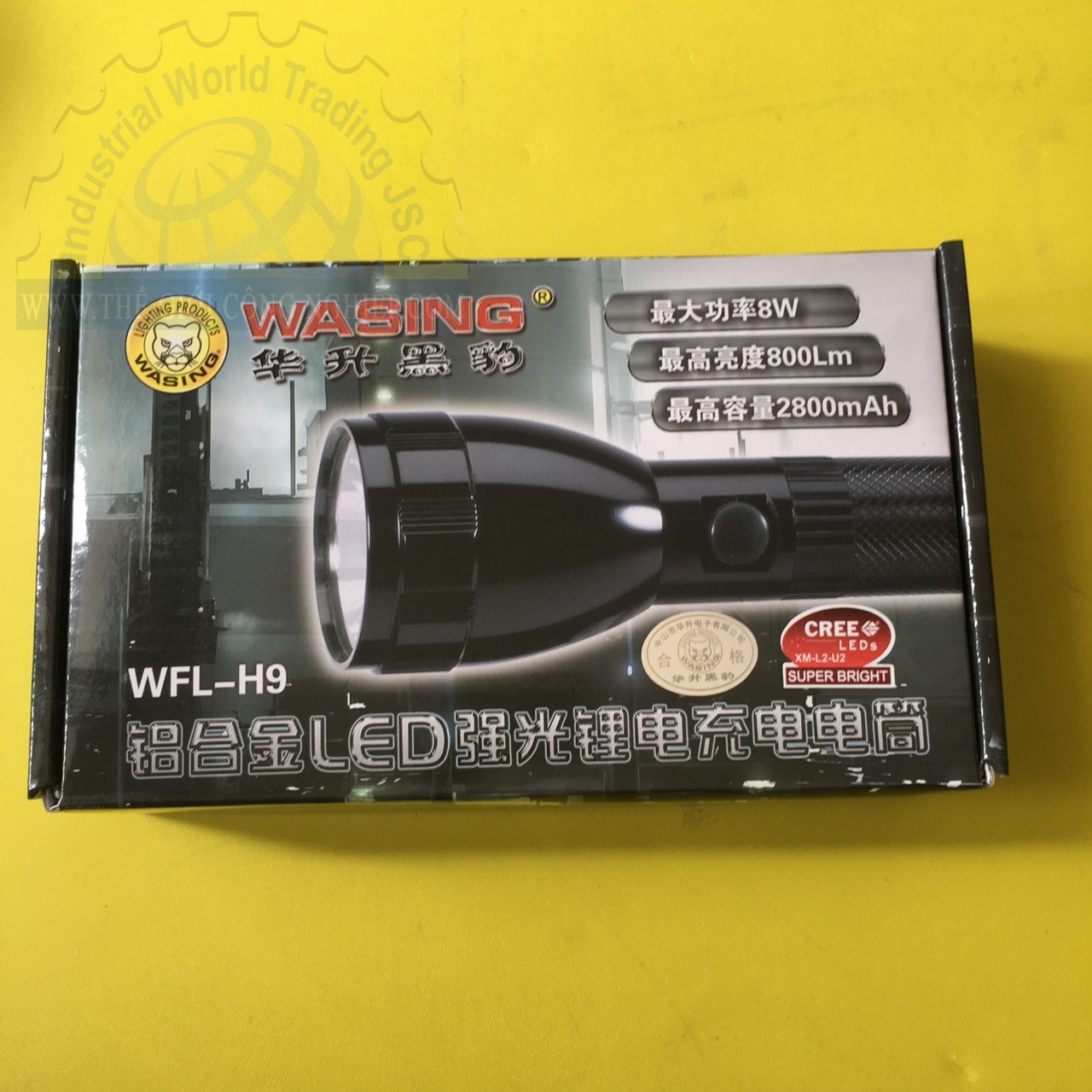 Đèn pin siêu sáng 1000 lumens Wasing WFL-H9