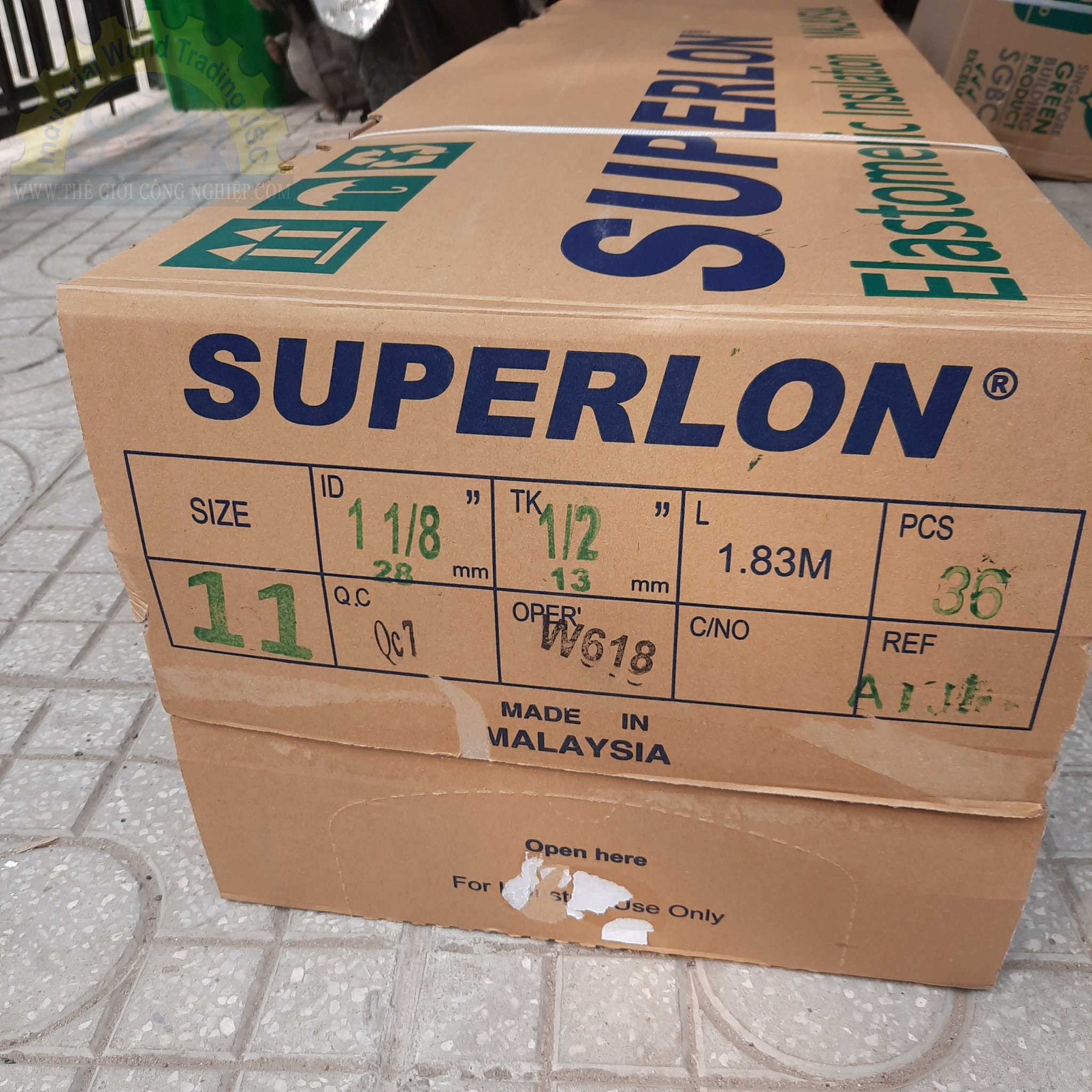 Ống bảo ôn cách nhiệt Superlon (phi 25 dày 25mm)