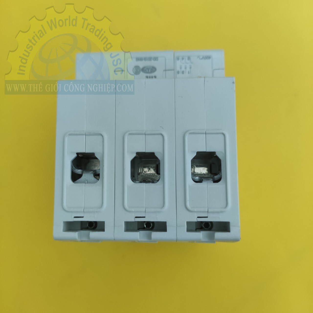 Cầu dao tự động schneider EZ9F34363 3P 63A 4.5KA 400V