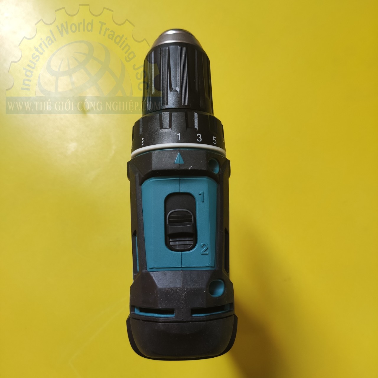 Máy khoan và vặn vít Makita DDF482Z, dùng pin 18V