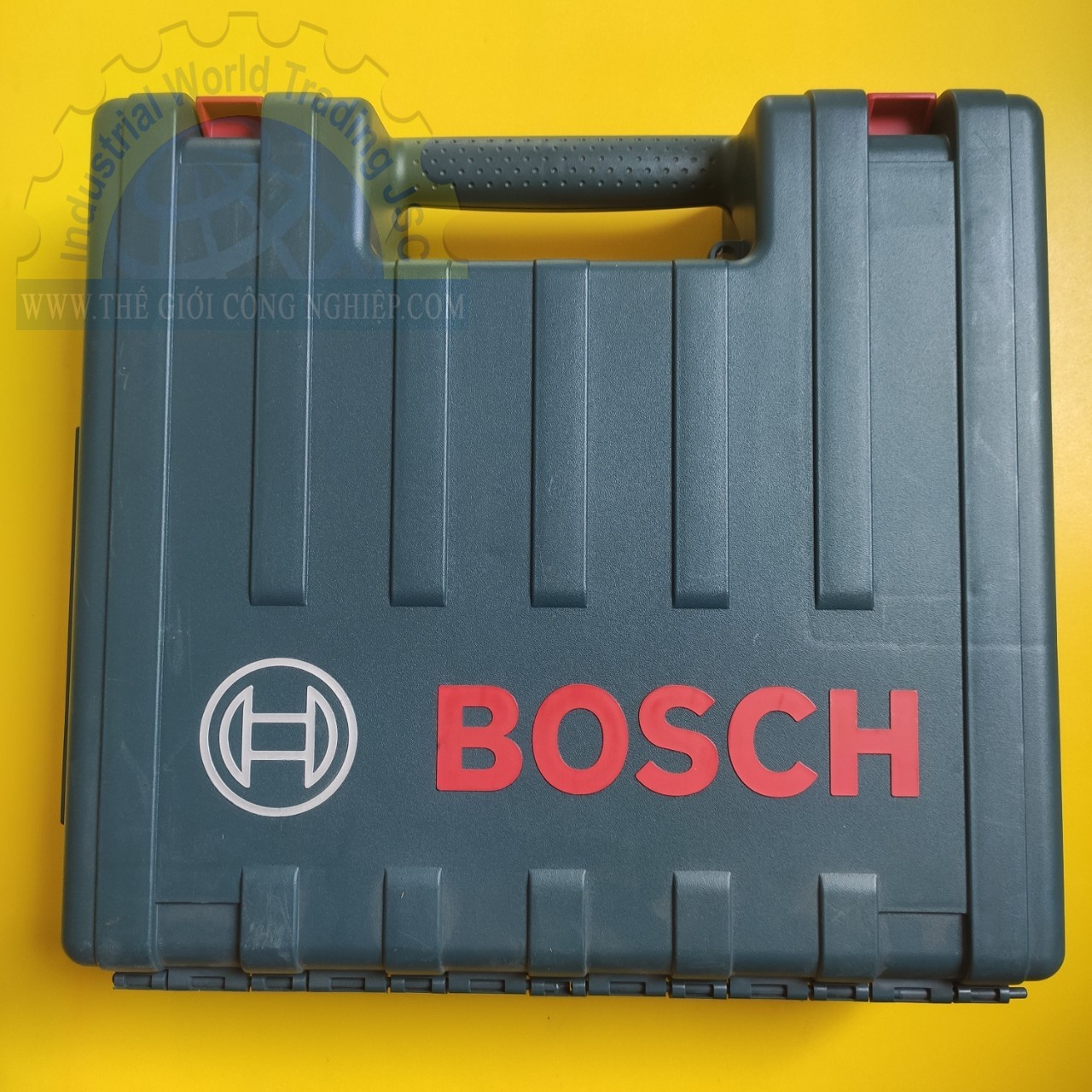 Máy khoan - vặn vít động lực dùng pin 18V BOSCH GDX 18V-EC 