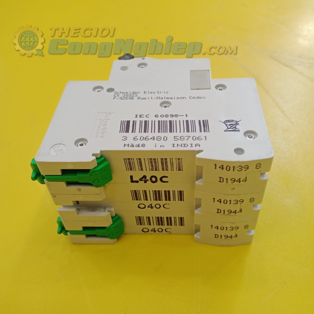 Cầu dao tự động schneider EZ9F34340 3P 40A 4.5kA 400/415V