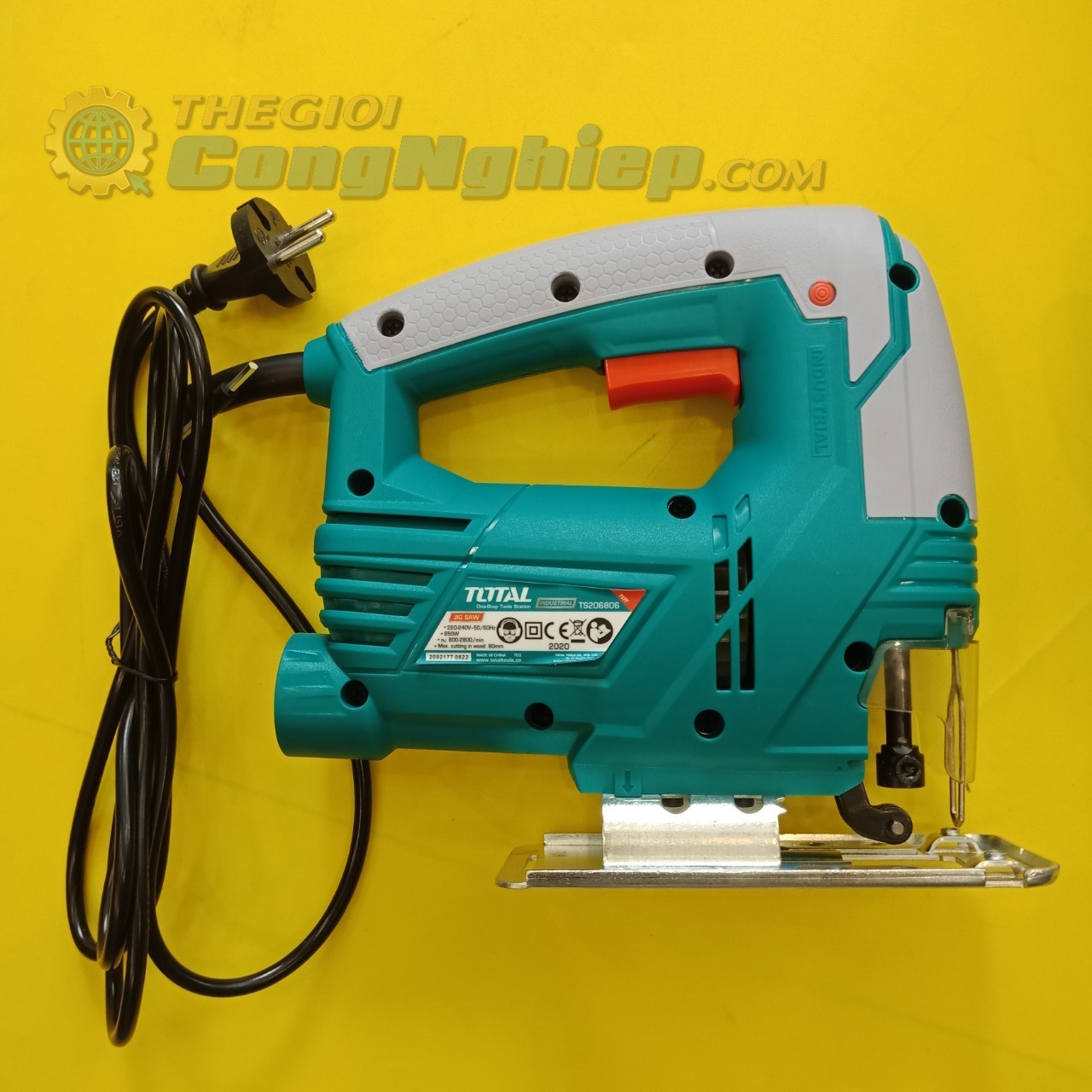 Máy cưa lọng Total tools TS206806, 650W, 800 - 2.800 vòng/phút