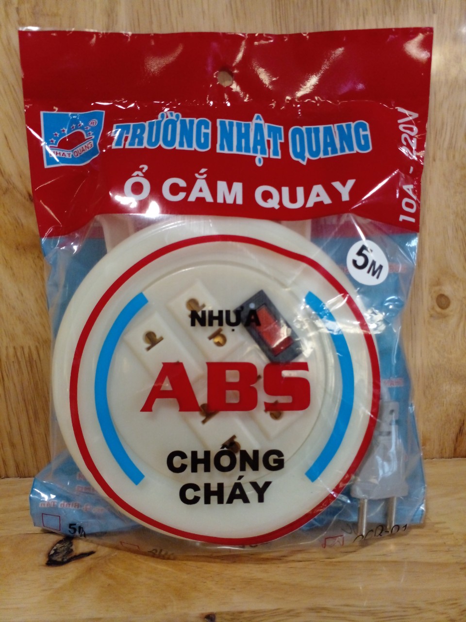 Ổ cắm quay 4 lỗ QCT-5M NHẬT QUANG, có 1 công tắc điều khiển chung, dây dài 5m