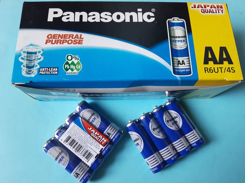 Pin than tiểu xanh Đũa AA (hyper) Panasonic R6UT/4S-V, (1 vỉ/4 viên)