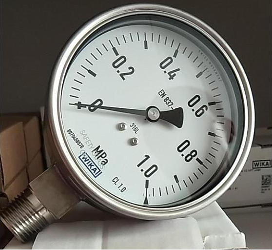 Đồng hồ đo áp suất Wika 232.50, dải đo 0-1Mpa (0-10bar), kích thước mặt 63mm, chân đứng kết nối ren 1/4