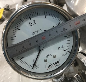 Đồng hồ đo áp suất Micro EN 837-1 (0-0.4 Mpa)