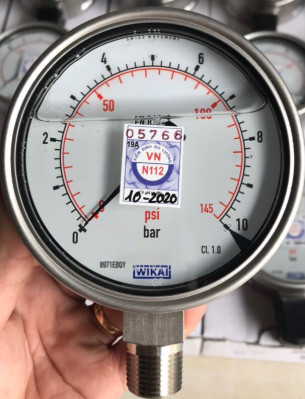 Đồng hồ áp suất WIKA 232.50 (10 Bar(Psi),dial 100,lower mount),có dầu