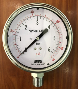 Đồng hồ đo áp suất Wise P254-100A 0 ~ 6bar, có dầu, mặt 100 chân ren 1/2NPT