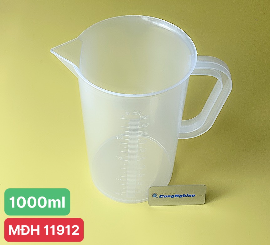 Ca nhựa có tay cầm 1000ml, có chia vạch , không nắp