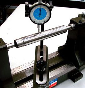 Thiết bị đo độ đồng tâm Metrology CTB-9200 , kích thước 480x70x80mm